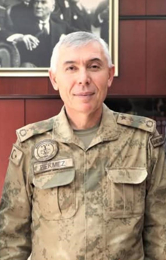 ANTALYA İL JANDARMA KOMUTANLIĞINA TÜMGENERAL HÜSEYİN BEKMEZ ATANDI