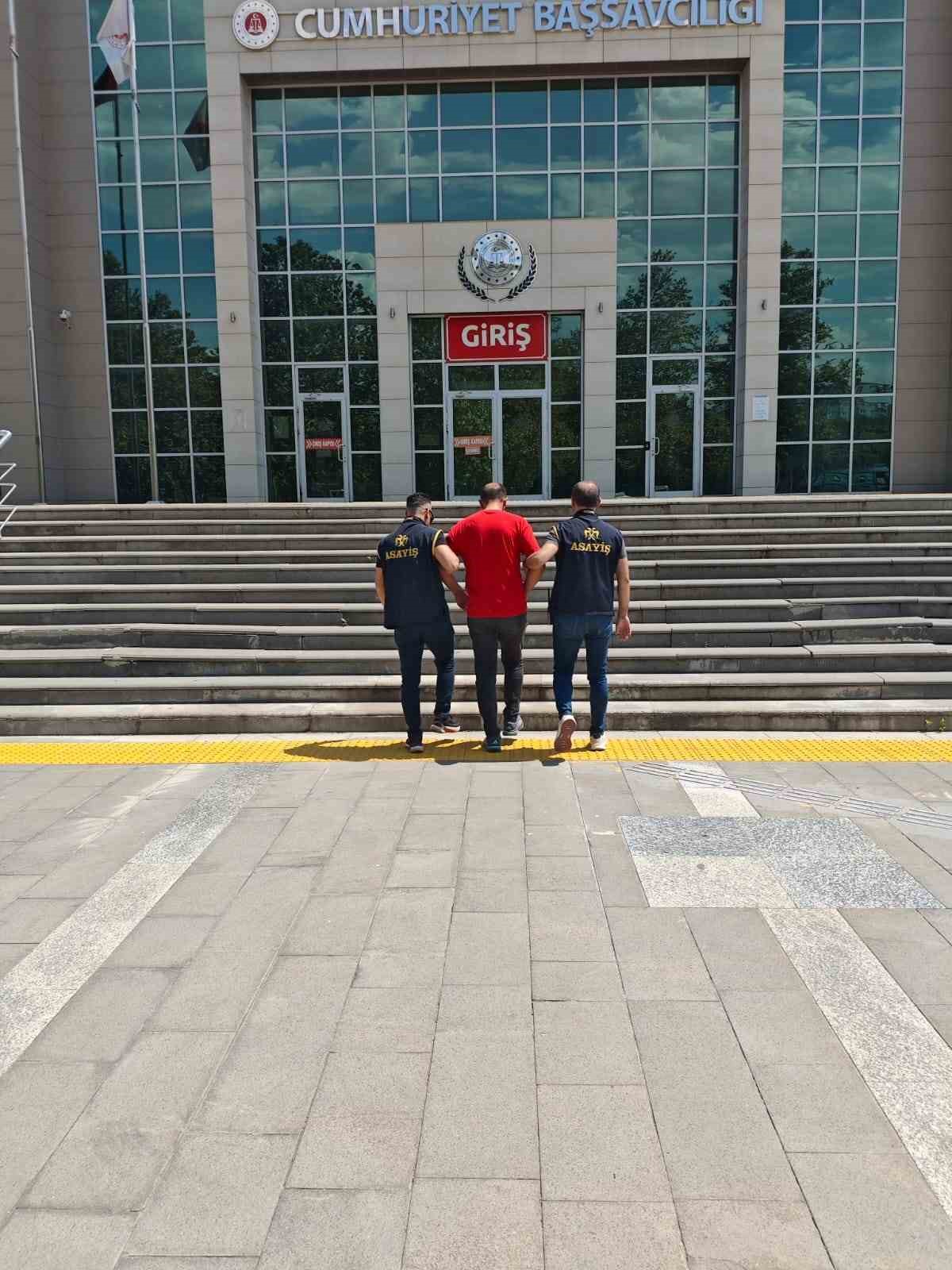 TEKİRDAĞ’DA ARANAN 74 KİŞİ YAKALANDI