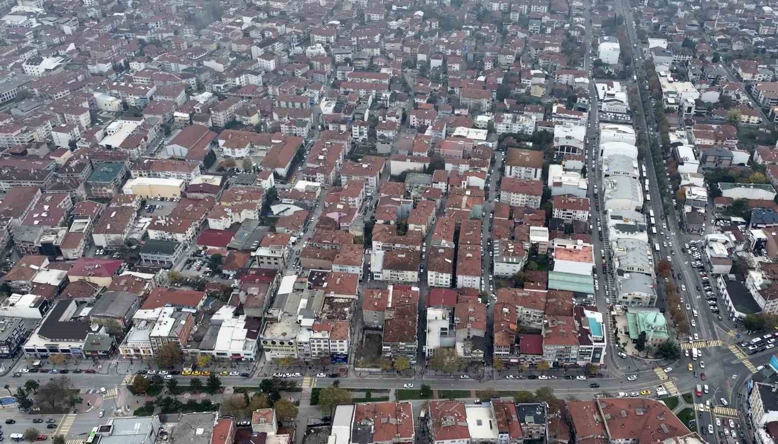 DEPREM BÖLGESİ SAKARYA’DA KENTSEL DÖNÜŞÜM HIZLANIYOR