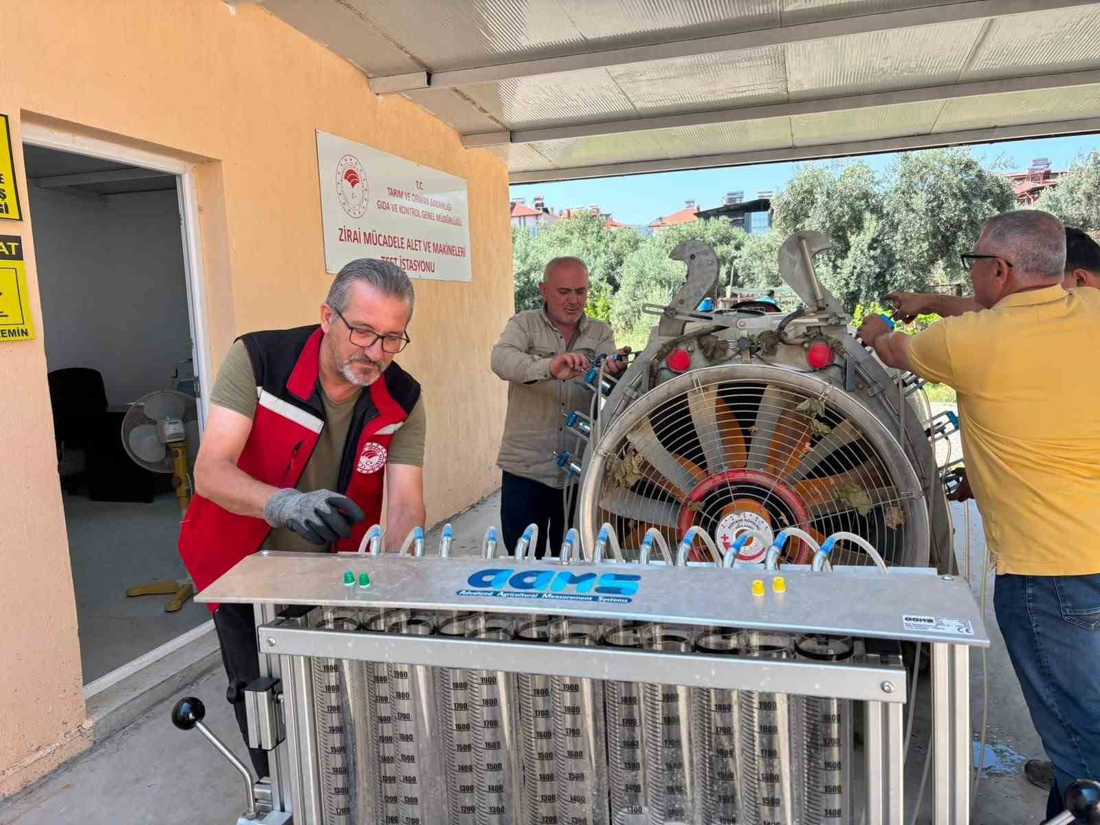 SARIGÖL’DE İLAÇLAMA MAKİNELERİ İÇİN TEST İSTASYONU KURULDU