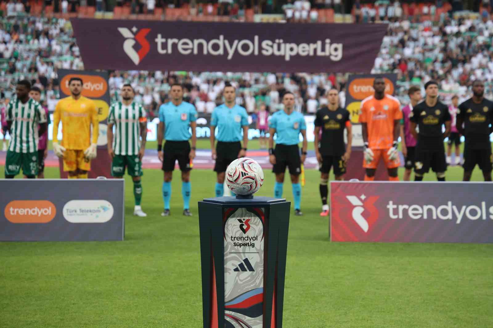 TRENDYOL SÜPER LİG: KONYASPOR: 0 - ÇAYKUR RİZESPOR: 0 (İLK YARI)