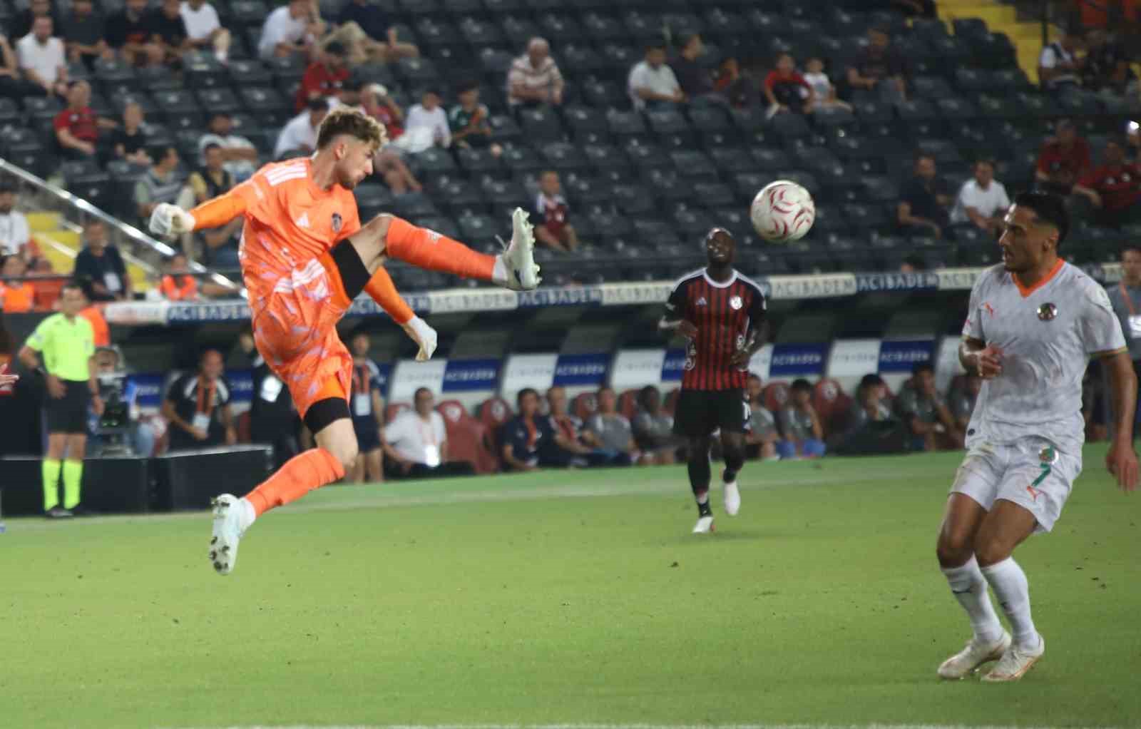 TRENDYOL SÜPER LİG: GAZİANTEP FK: 0 - ALANYASPOR: 1 (İLK YARI)