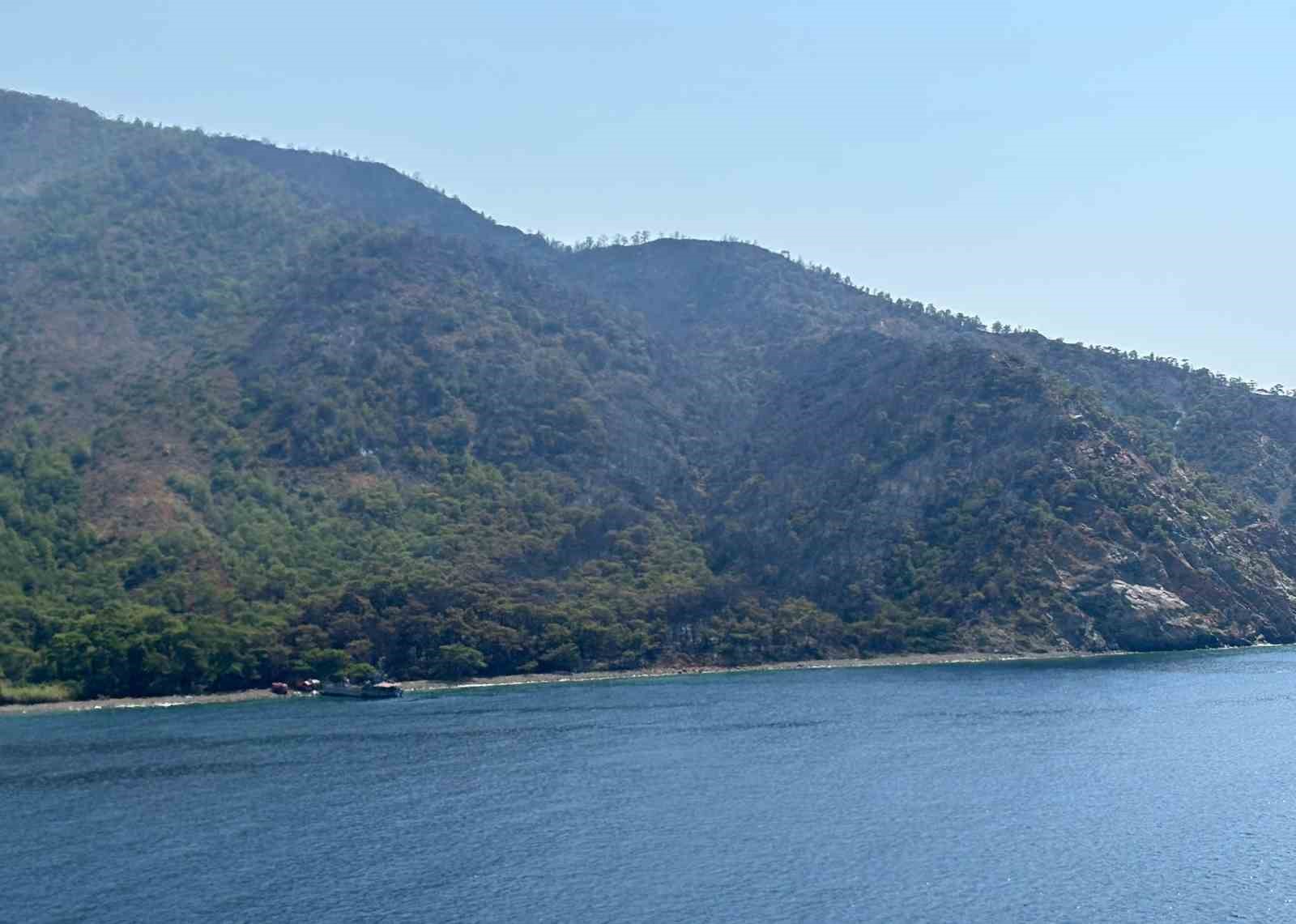 MARMARİS’TEKİ ORMAN YANGINI KONTROL ALTINA ALINDI