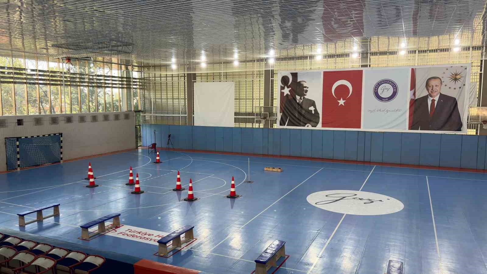ÖZYES, 2 YILDIR ÖSYM BÜNYESİNDE TEK SINAV HALİNE GETİRİLEREK UYGULANIYOR