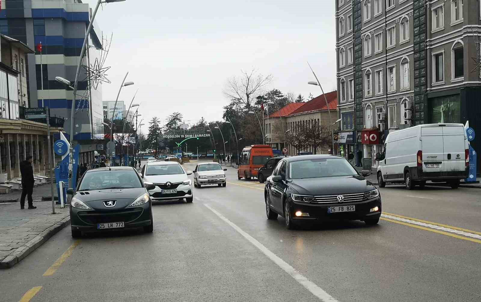 ERZURUM’DA TEMMUZ AYINDA 4 BİN 50 ARAÇ EL DEĞİŞTİRDİ