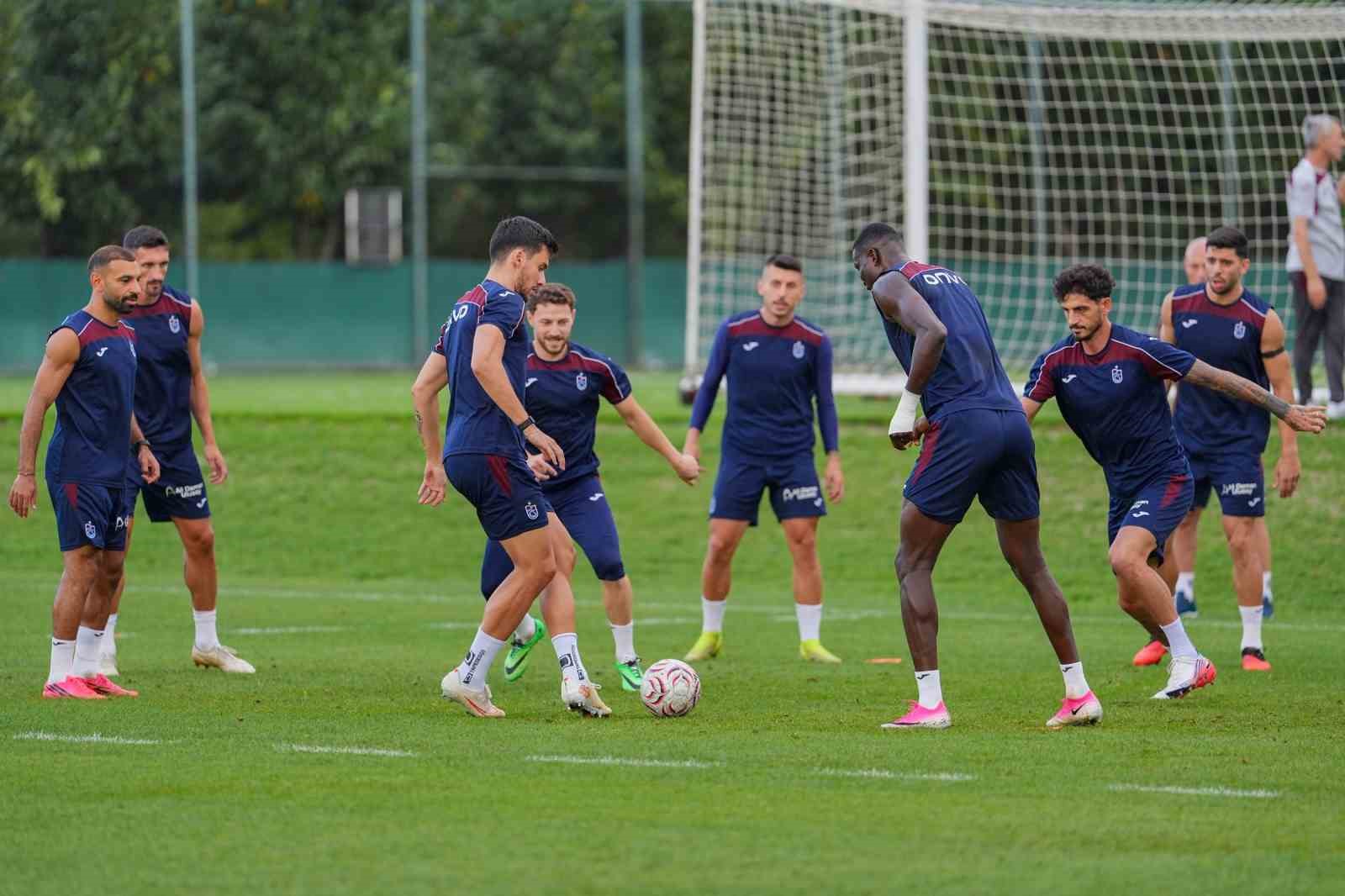 TRABZONSPOR, FERENCVAROS MAÇINA TAKTİK ÇALIŞTI