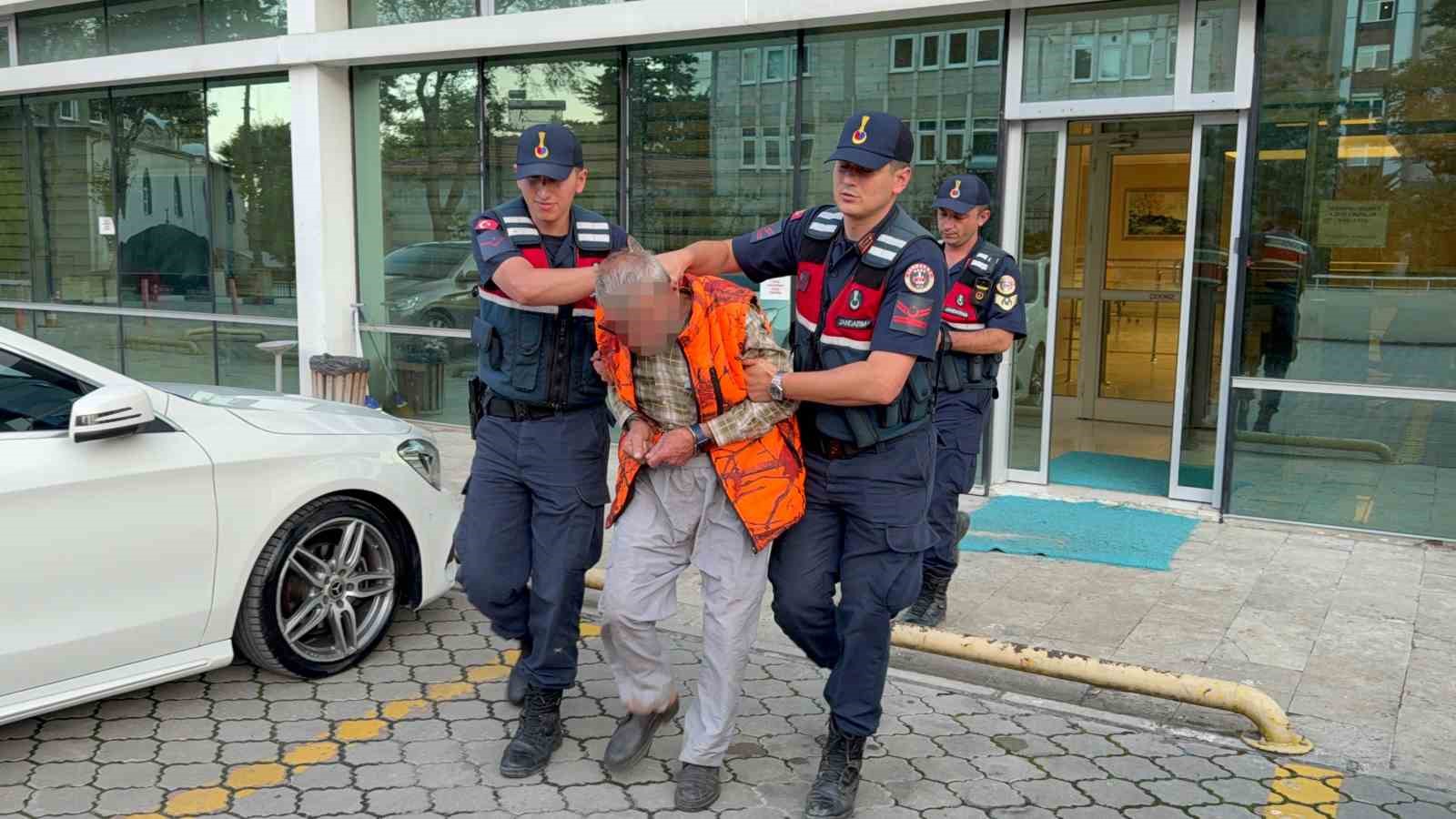 ÇOCUĞU TACİZ ETTİĞİ İDDİASIYLA MEYDAN DAYAĞI YİYEN ŞAHIS TUTUKLANDI