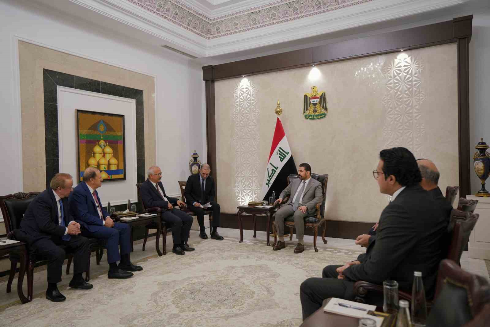 IRAK BAŞBAKANI ZEYDİ’DEN TÜRK ŞİRKETLERİNE YATIRIM DAVETİ
