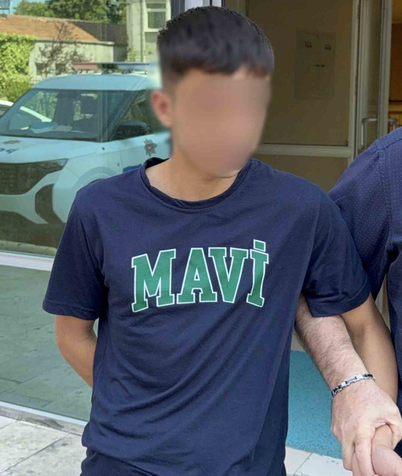 UYUŞTURUCU HAPLA YAKALANAN 17 YAŞINDAKİ ÇOCUK TUTUKLANDI