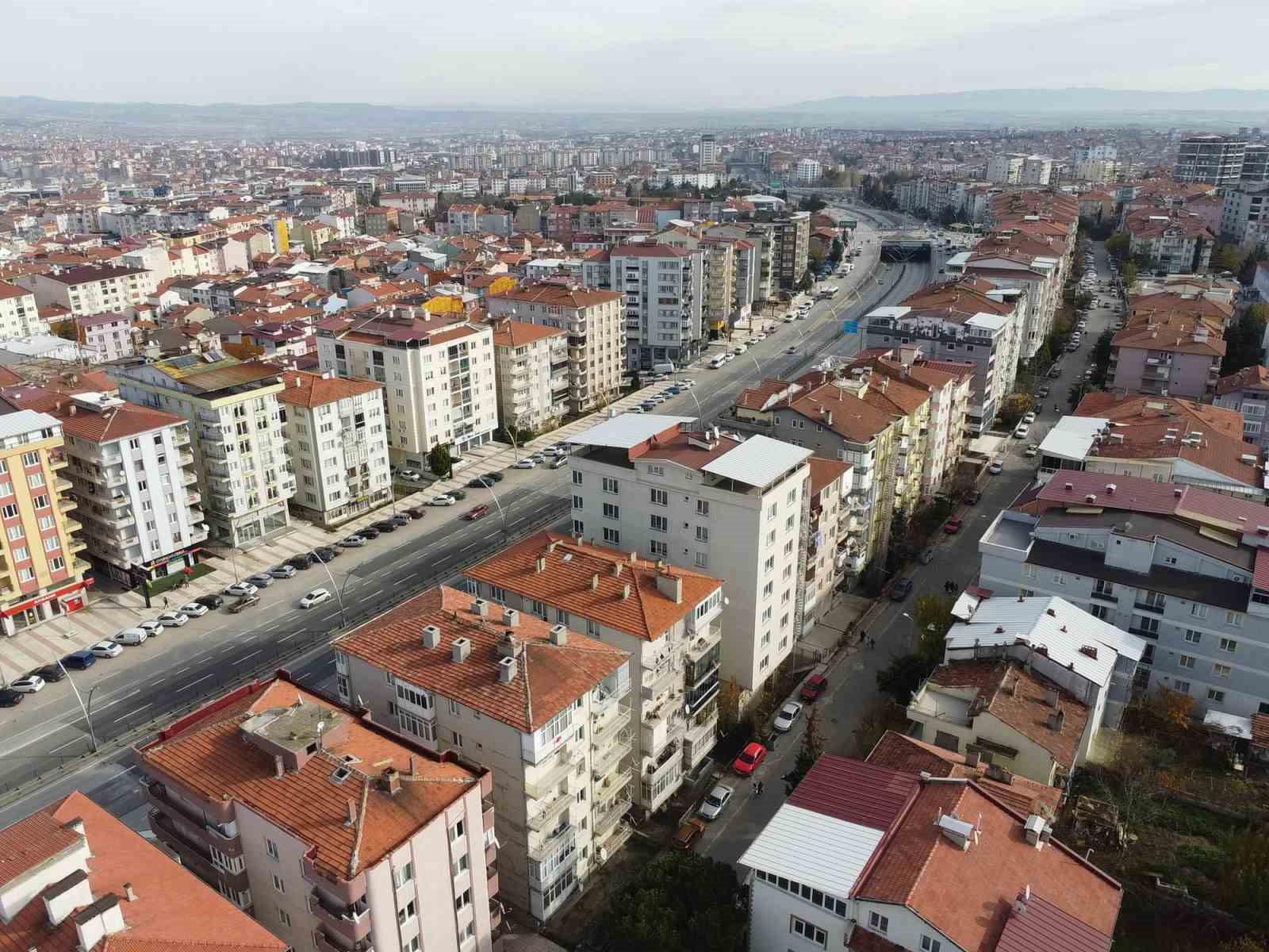 UŞAK’TA KONUT SATIŞLARI AZALDI
