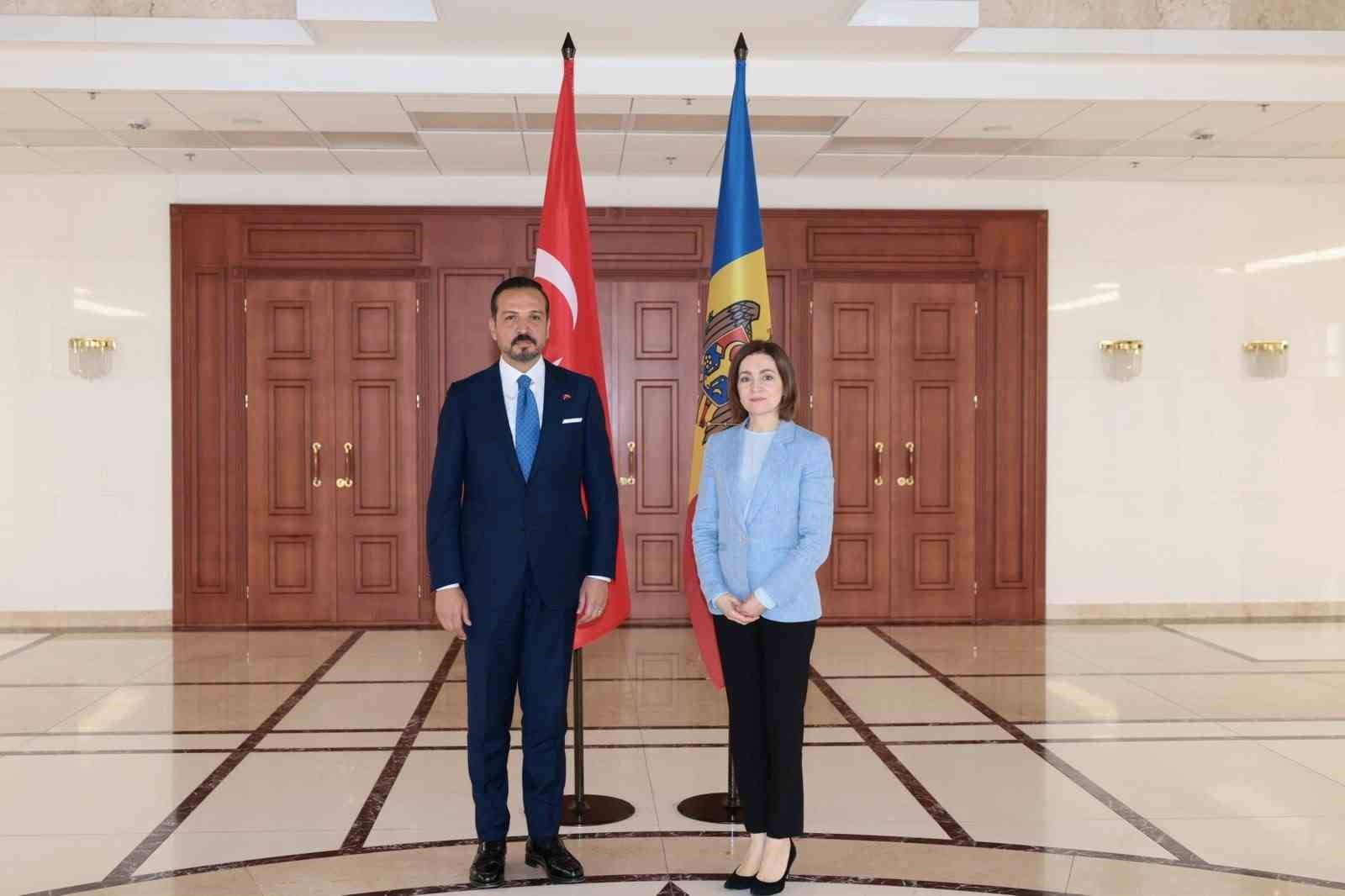 AK PARTİ GENEL BAŞKAN YARDIMCISI ZORLU MOLDOVA’DA