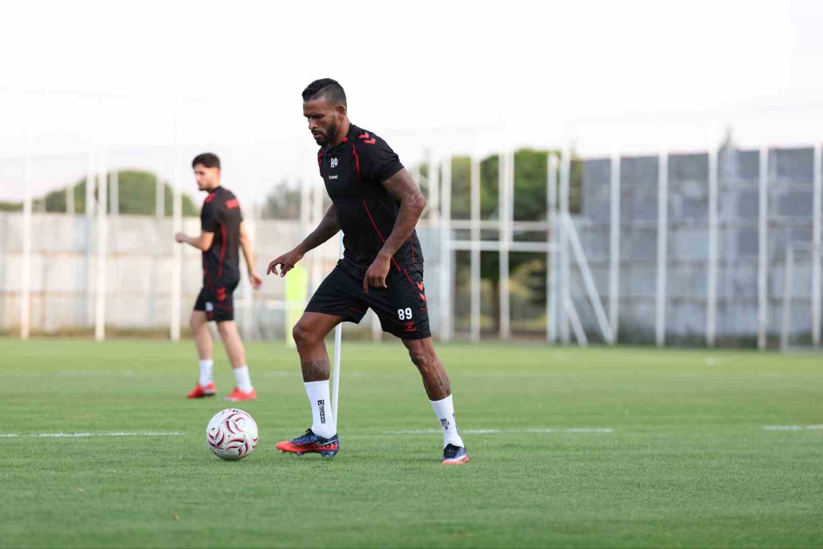 SİVASSPOR’DA MANİSA FK MAÇININ HAZIRLIKLARI BAŞLADI