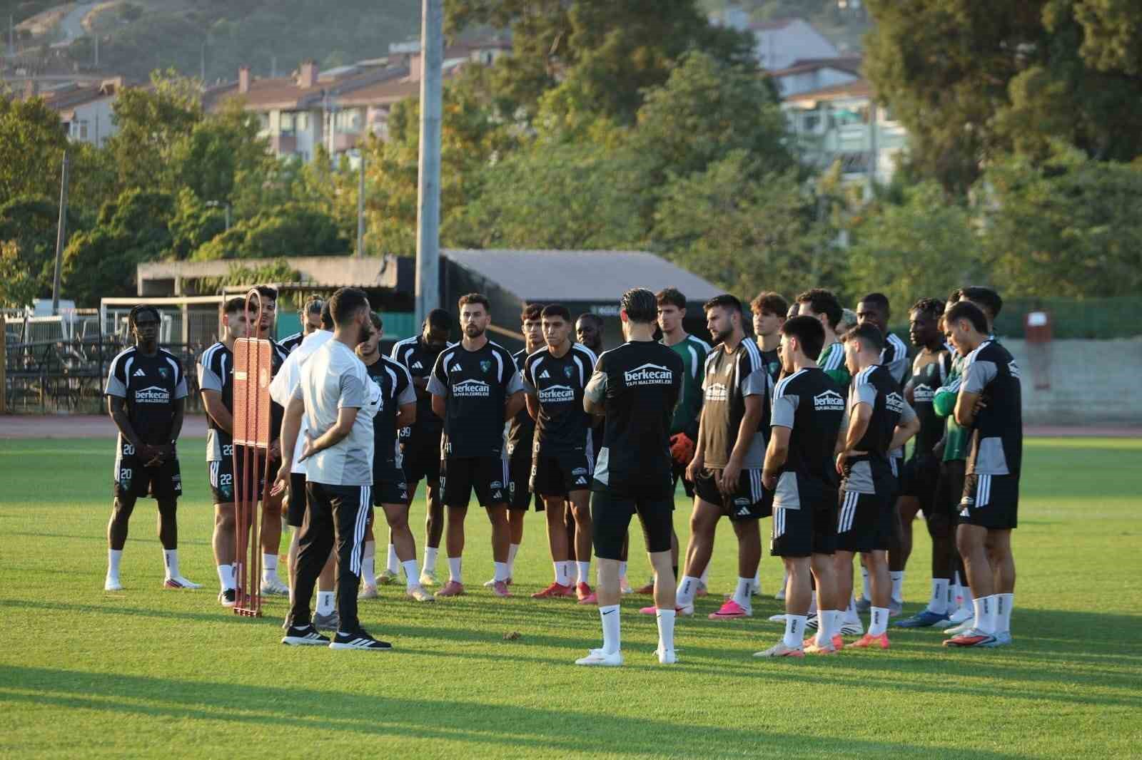 KOCAELİSPOR’DA AMED SPORTİF FAALİYETLER MAÇI HAZIRLIKLARI SÜRÜYOR