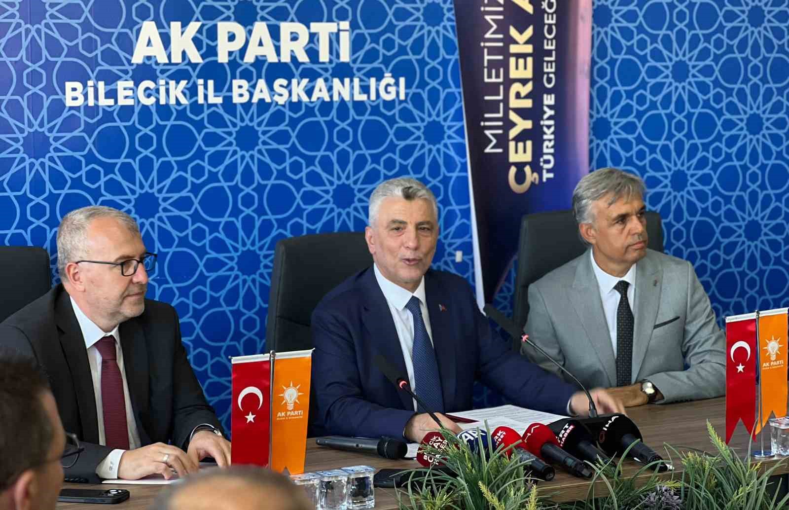 BAKAN BOLAT: "SANAYİLERİMİZ BÜTÜN SEKTÖRLERDE DÜNYA LİGİNDE İLK 10’UN ARASINA GİRMEYİ BAŞARDI"