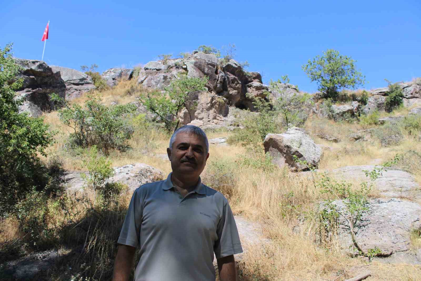 KORAMAZ VADİSİ’NDE ‘PAREİDOLİA’ KEŞFİ: KAYALAR VE AĞAÇLAR FARKLI ANLAMLAR TAŞIYOR