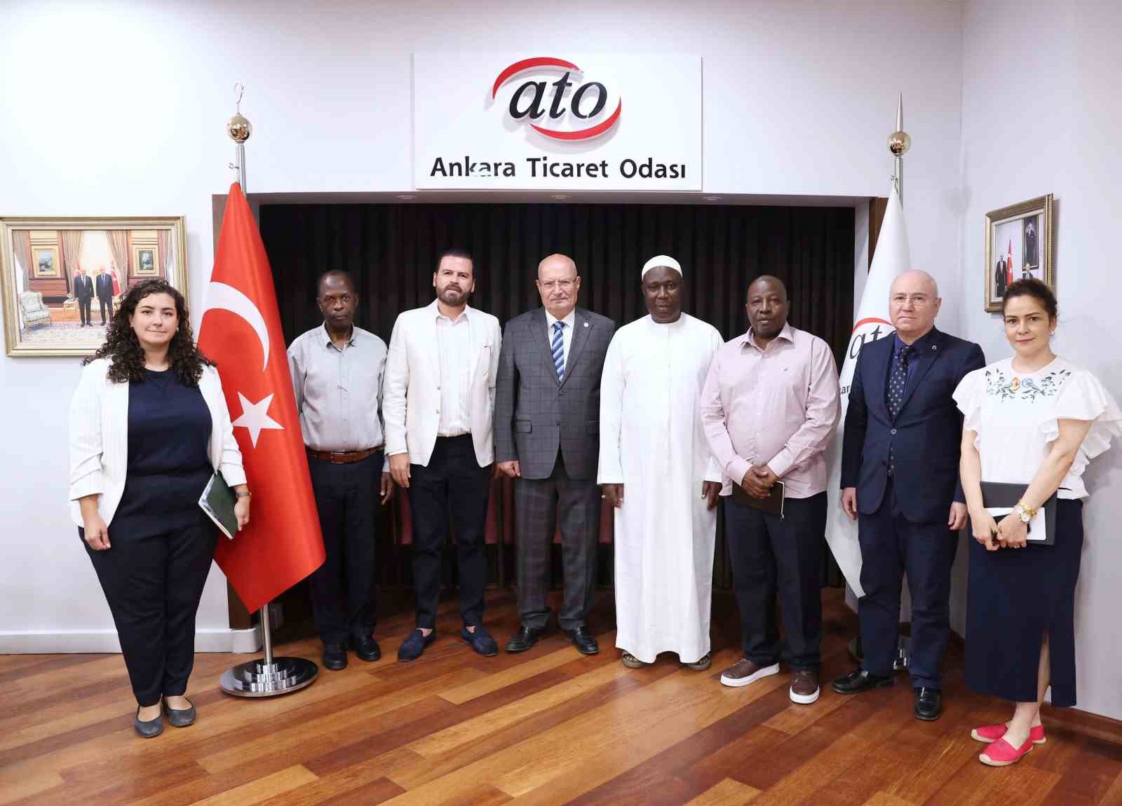 ATO BAŞKANI BARAN: "AFRİKA ÜLKELERİYLE TİCARİ VE EKONOMİK İLİŞKİLERİMİZİ GELİŞTİRMEK İÇİN ÜZERİMİZE DÜŞENİ YAPMAYA HAZIRIZ"