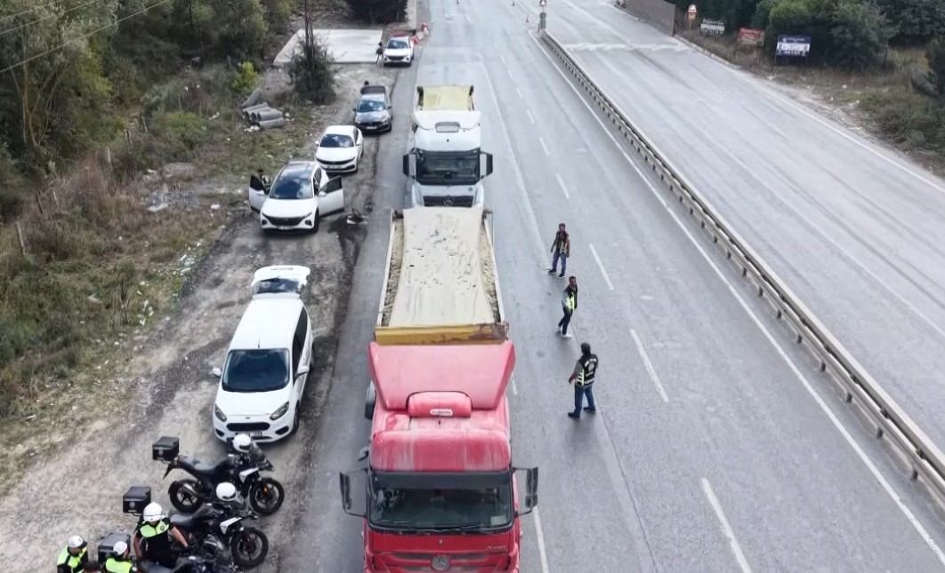 ARNAVUTKÖY’DE HAFRİYAT KAMYONLARINA VE BETON MİKSERLERİNE DENETİM