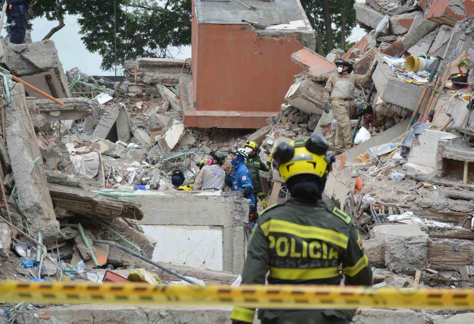 KOLOMBİYA’YI VURAN 7.4’LÜK DEPREMDE CAN KAYBI 321’E YÜKSELDİ
