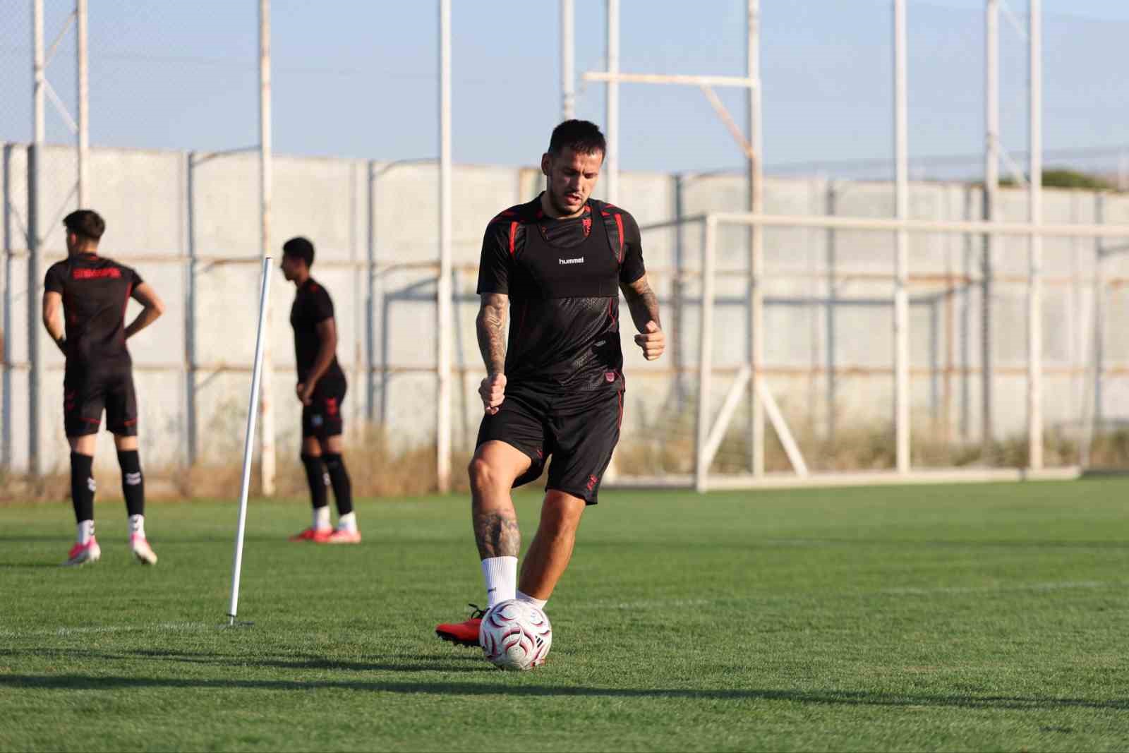 SİVASSPOR PAS ÇALIŞTI