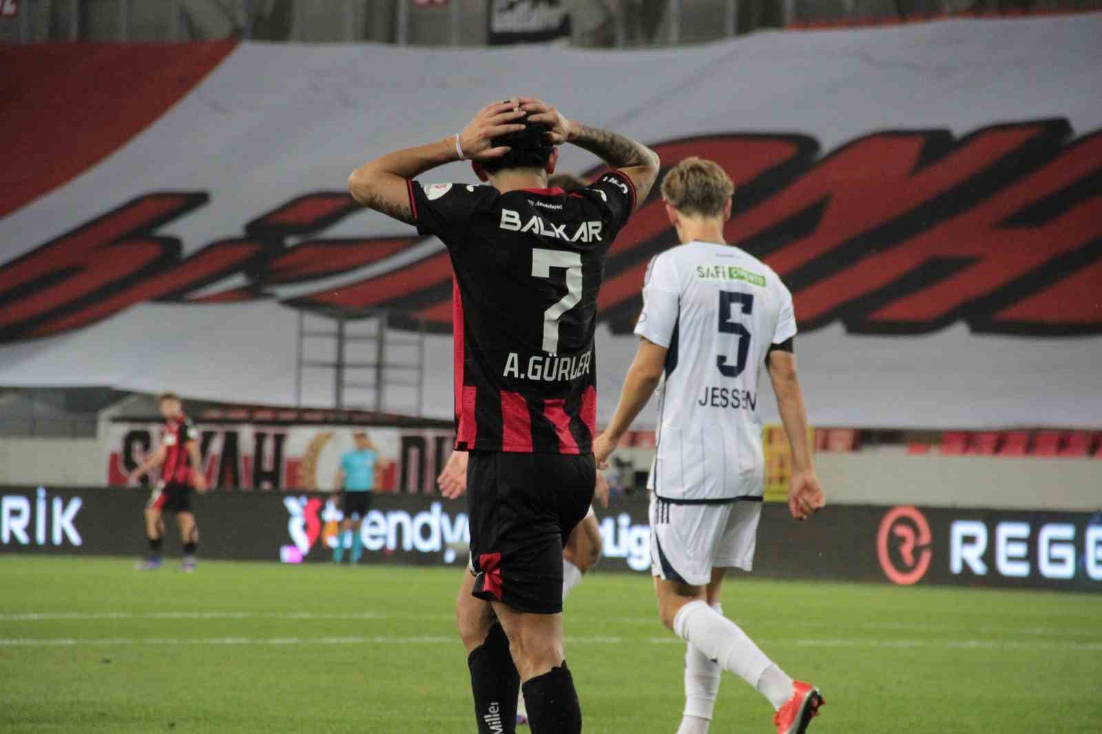 ÇORUM FK, TRENDYOL SÜPER LİG’DEKİ İLK İÇ SAHA MAÇINDA MAĞLUP OLDU