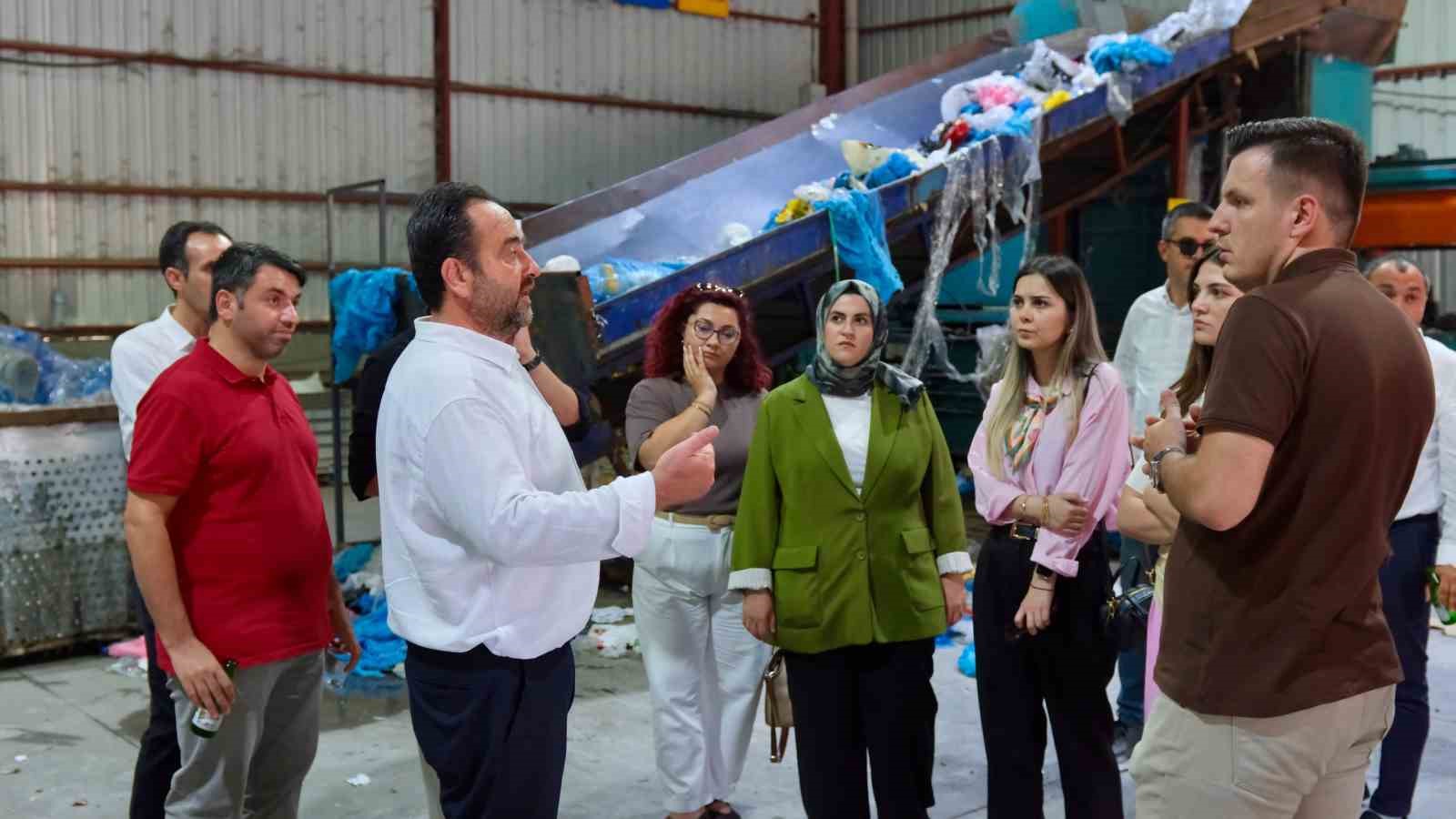 YILDIRIM’IN ÇEVRE ÇALIŞMALARI BURSA’YA ÖRNEK OLUYOR