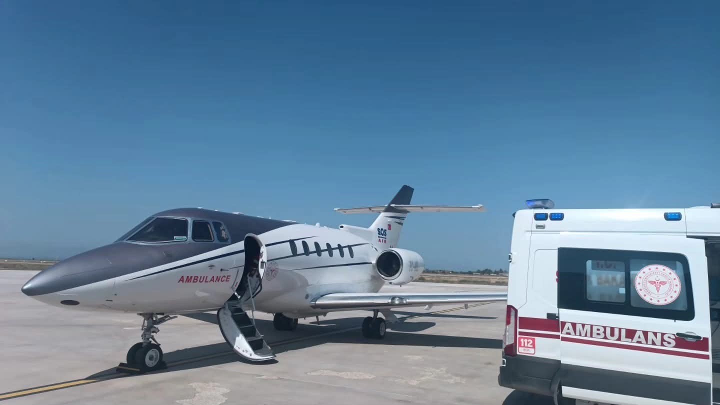 VAN’DA BİR AYLIK BEBEK İÇİN UÇAK AMBULANS HAVALANDI