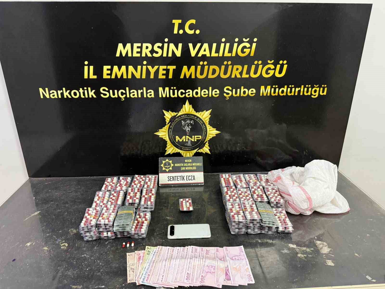 MERSİN’DE YAKALANAN 2 UYUŞTURUCU TACİRİ TUTUKLANDI