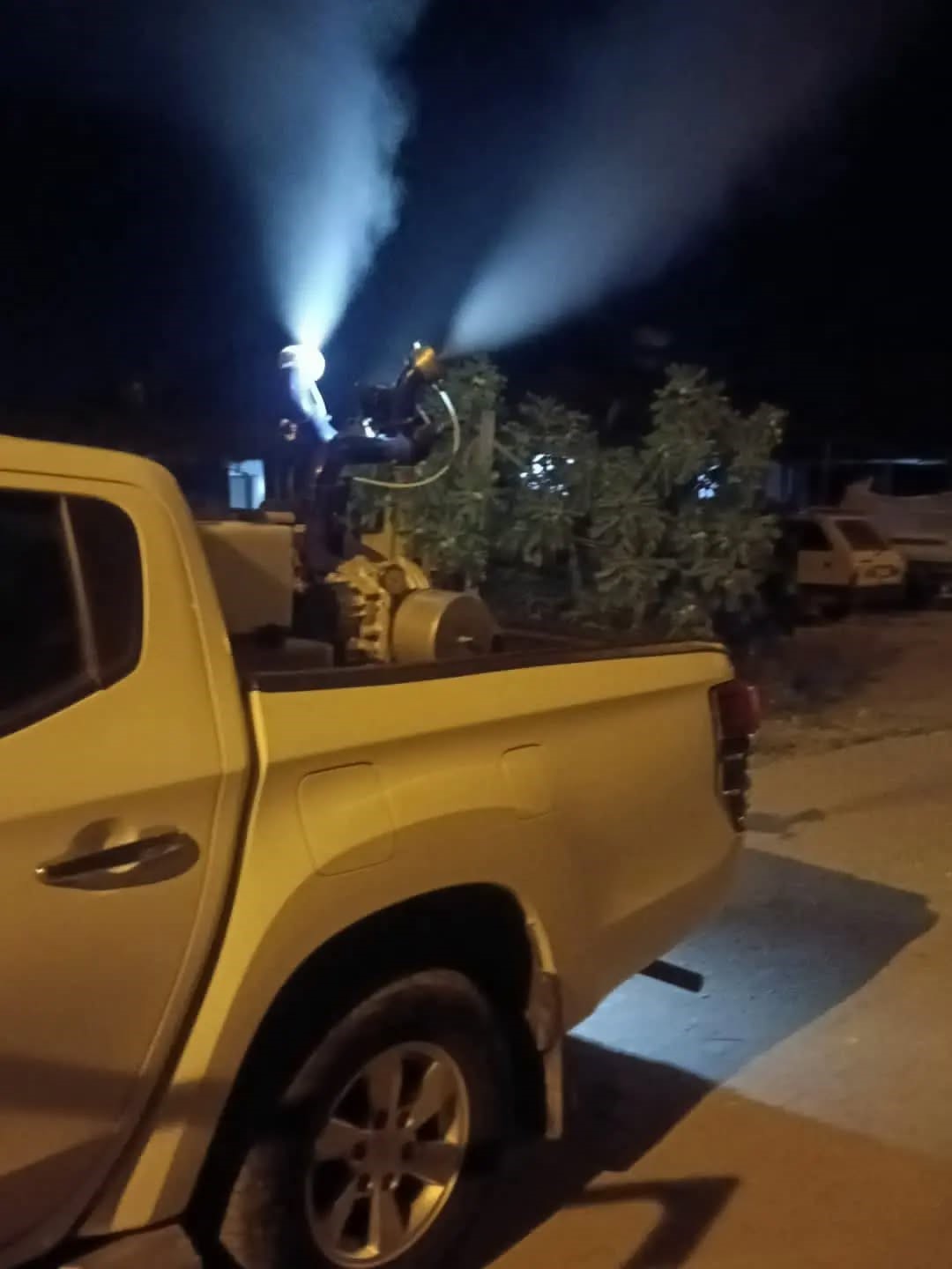 GERMENCİK’TE GECE İLAÇLAMASI SÜRÜYOR