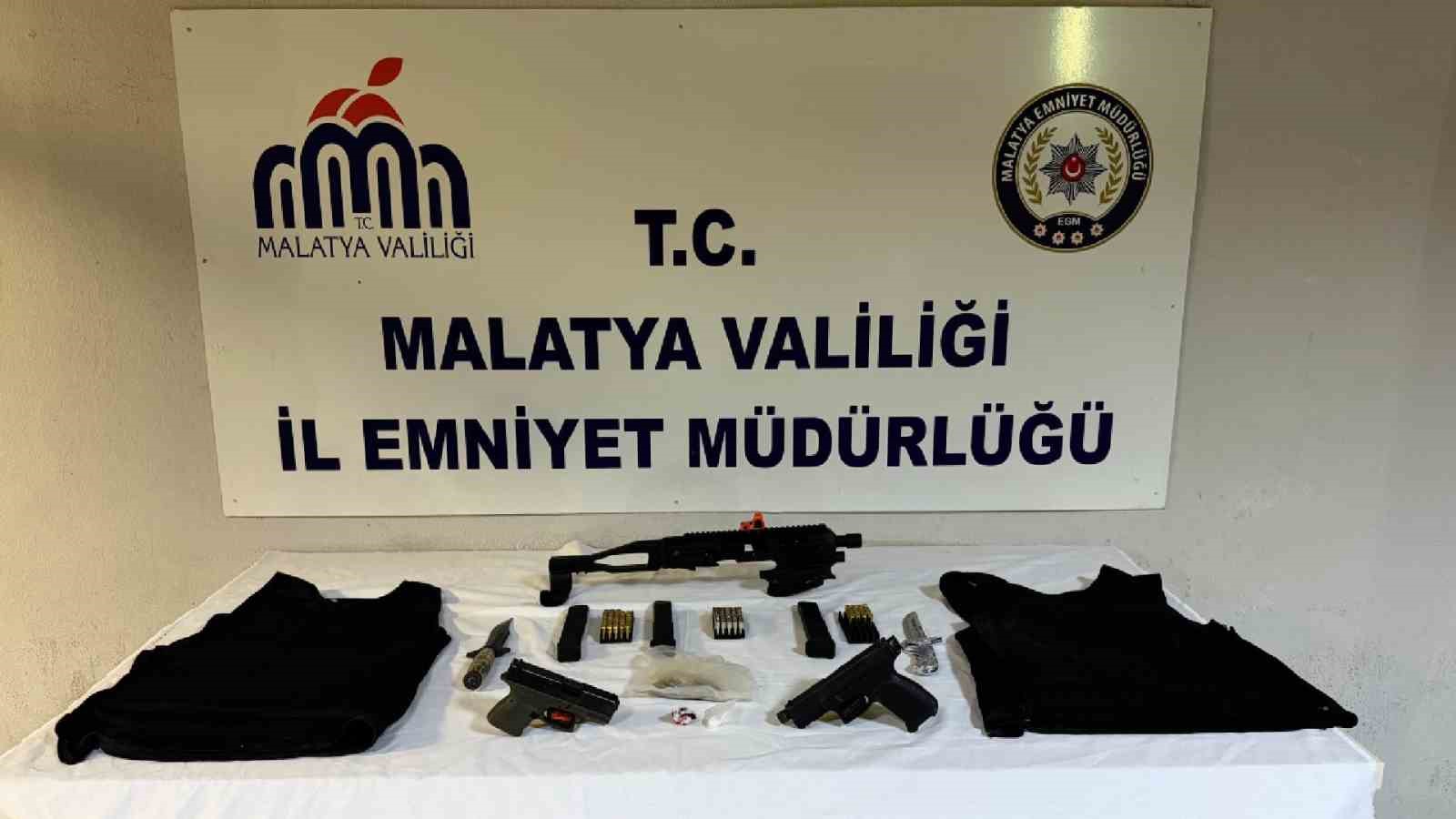 MALATYA’DA ARANAN 4 ŞAHIS YAKALANDI
