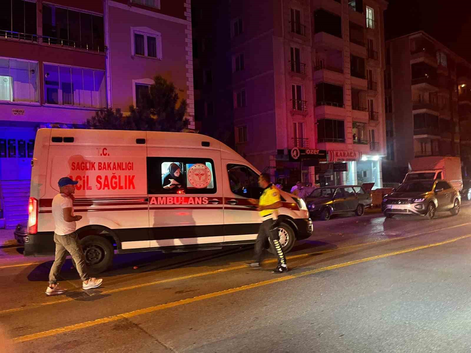ÇORUM’DA OTOMOBİLİN ÇARPTIĞI YAYA YARALANDI