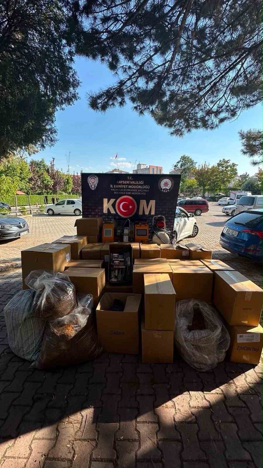 KAYSERİ’DE 270 BİN MAKARON ELE GEÇİRİLDİ: 1 GÖZALTI