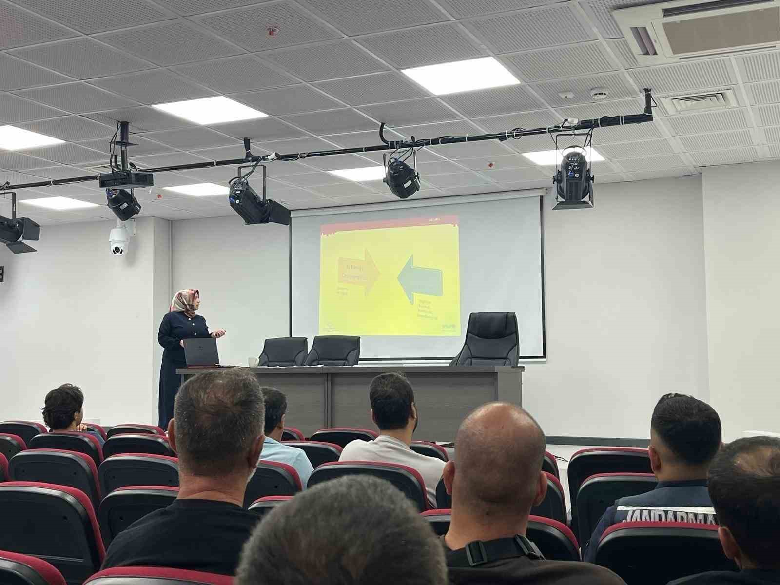 GÖNEN’DE AFETLERE KARŞI PSİKOSOSYAL DESTEK EĞİTİMİ