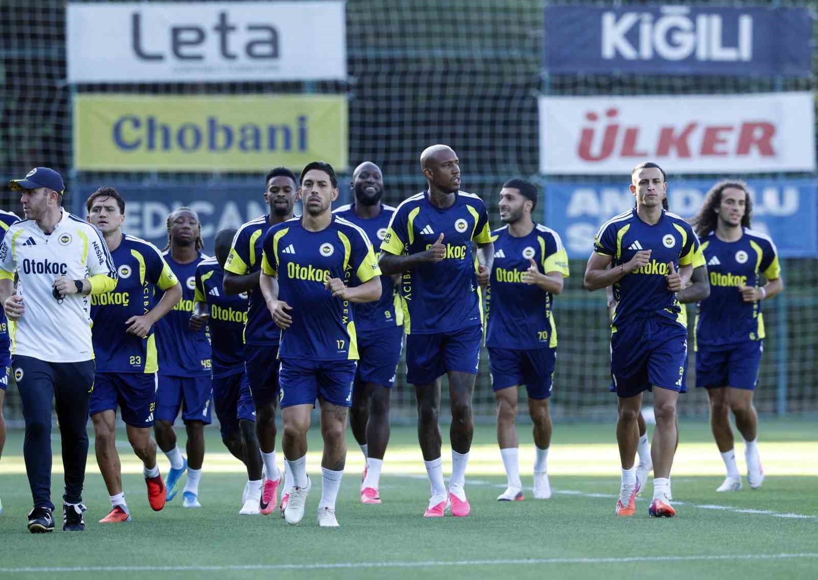 FENERBAHÇE, LYON MAÇININ HAZIRLIKLARINI SÜRDÜRDÜ