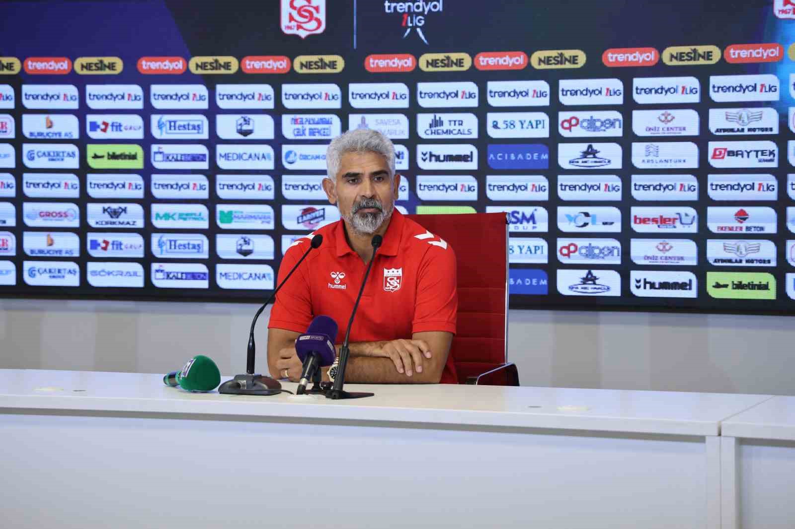 İSMET TAŞDEMİR: "GALİBİYETLE TANIŞAMADIK"