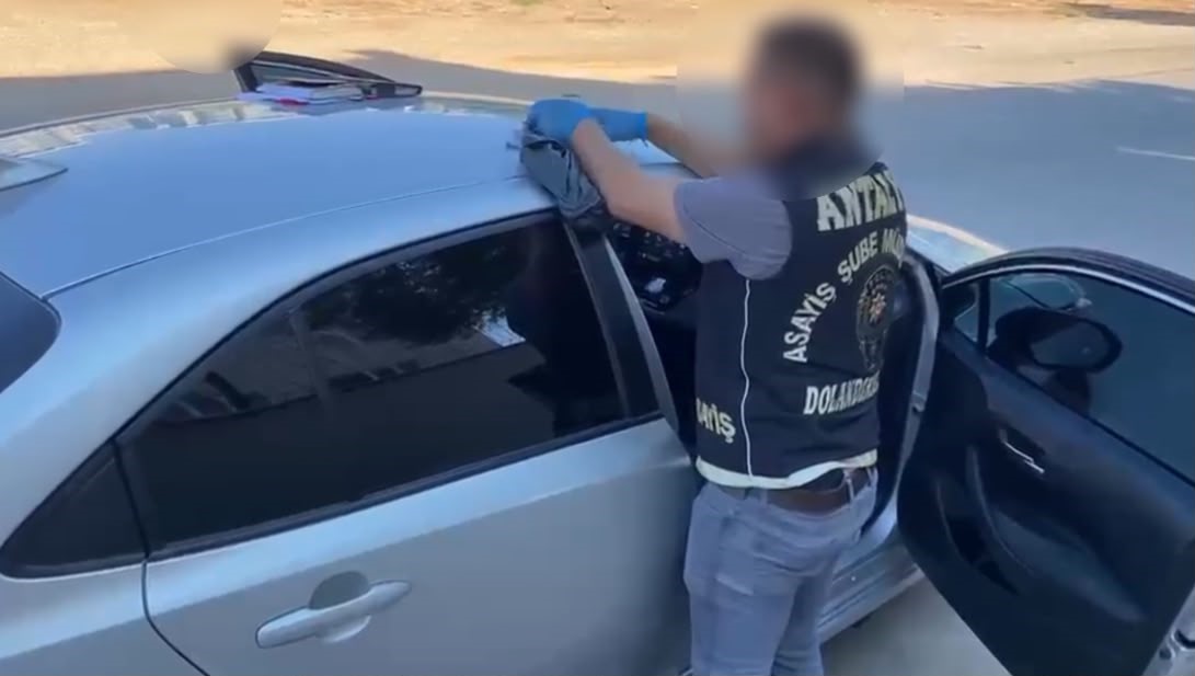 ANTALYA’DA 13,5 MİLYON LİRALIK DOLANDIRICILIK OPERASYONU: 3 ŞÜPHELİ TUTUKLANDI