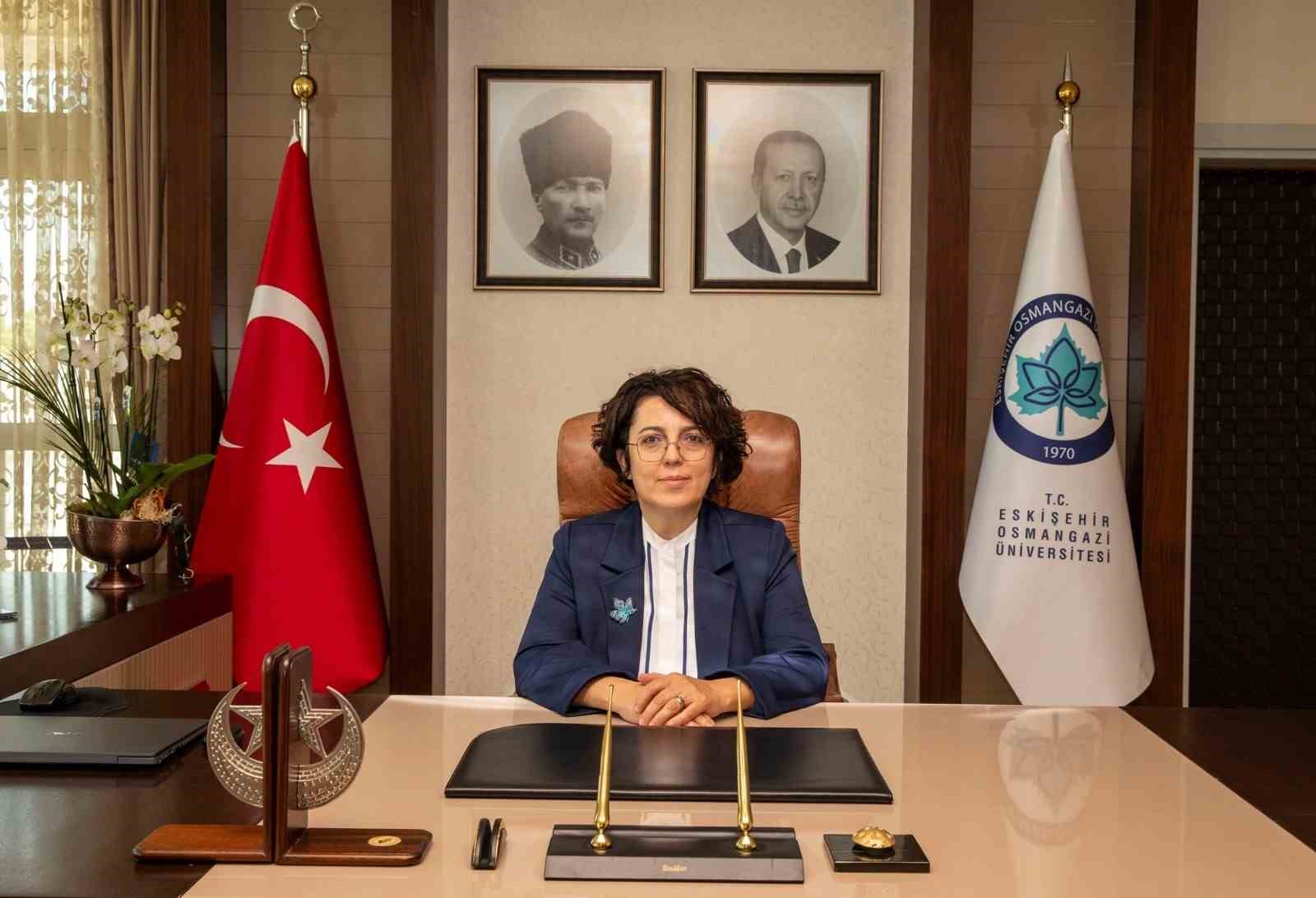 REKTÖR GÜMÜŞSOY: "MALAZGİRT ZAFERİ’NİN ARDINDAN ANADOLU ADIM ADIM TÜRK VE İSLAM YURDU HALİNE GELMİŞTİR"