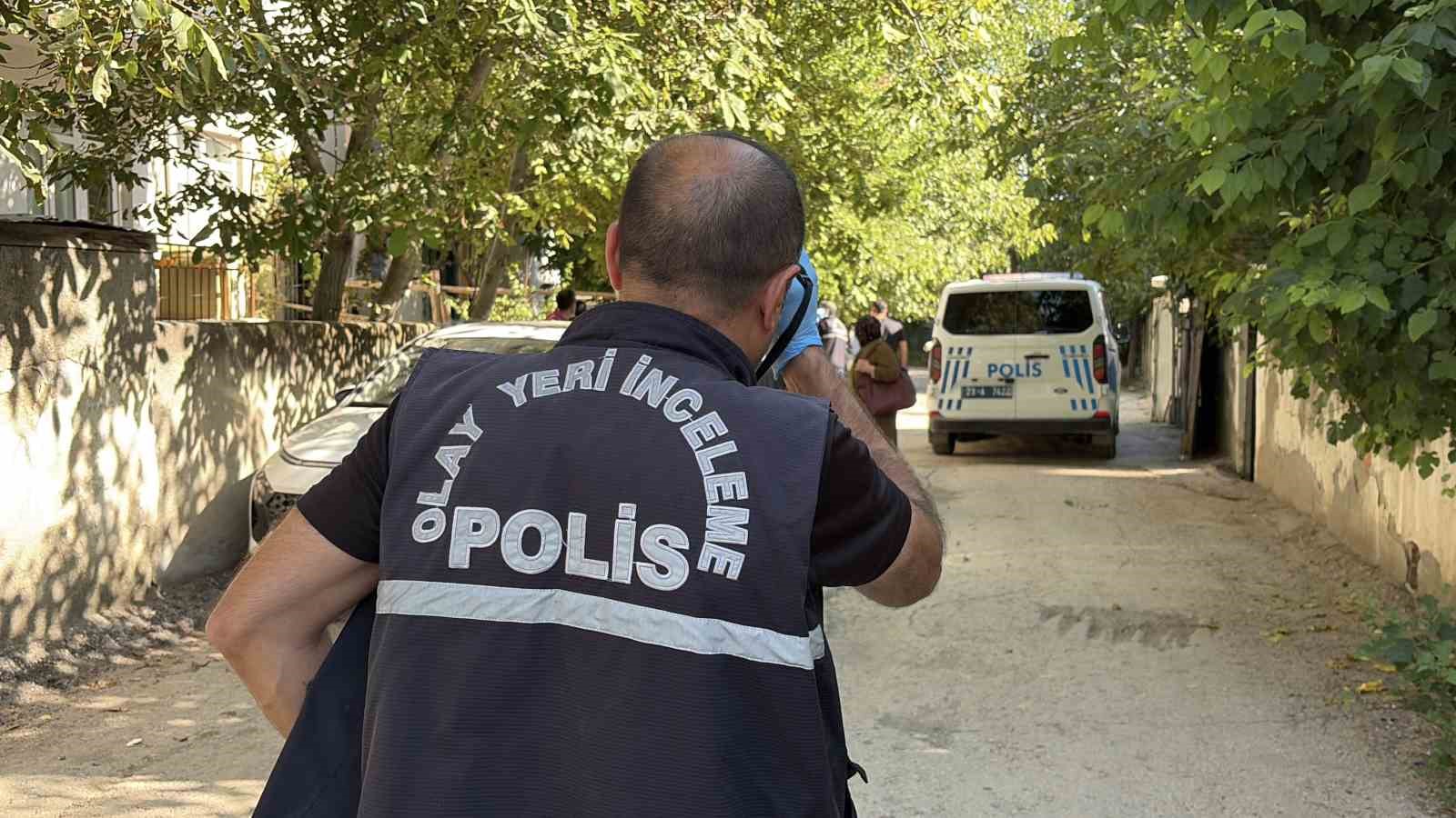 ELAZIĞ’DA SİLAHLI SALDIRI: 1 YARALI