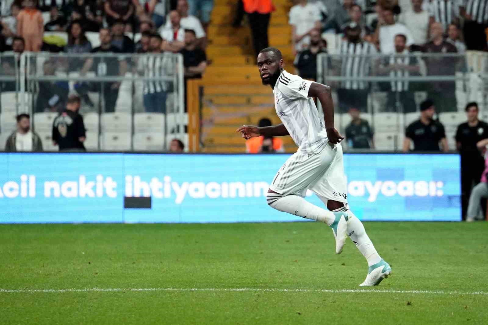 BEŞİKTAŞ, JEAN ONANA İLE YOLLARINI AYIRDI