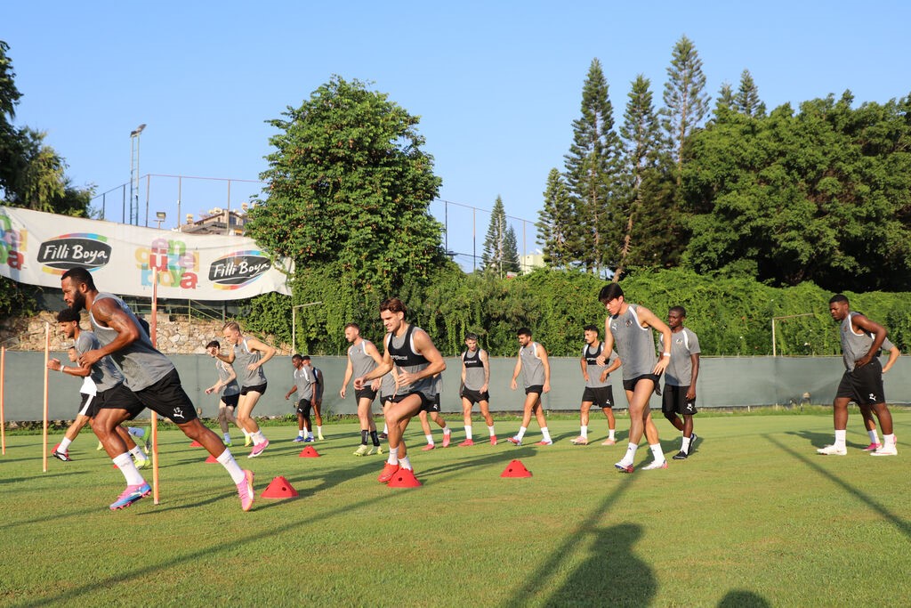 ALANYASPOR, EYÜPSPOR MAÇI HAZIRLIKLARINA BAŞLADI