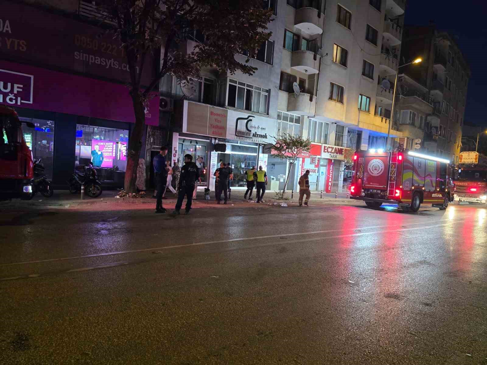 BURSA’DA YANGIN PANİĞİ