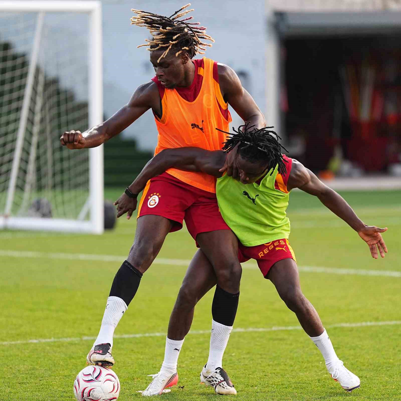 GALATASARAY, GÖZTEPE MAÇI HAZIRLIKLARINI SÜRDÜRDÜ