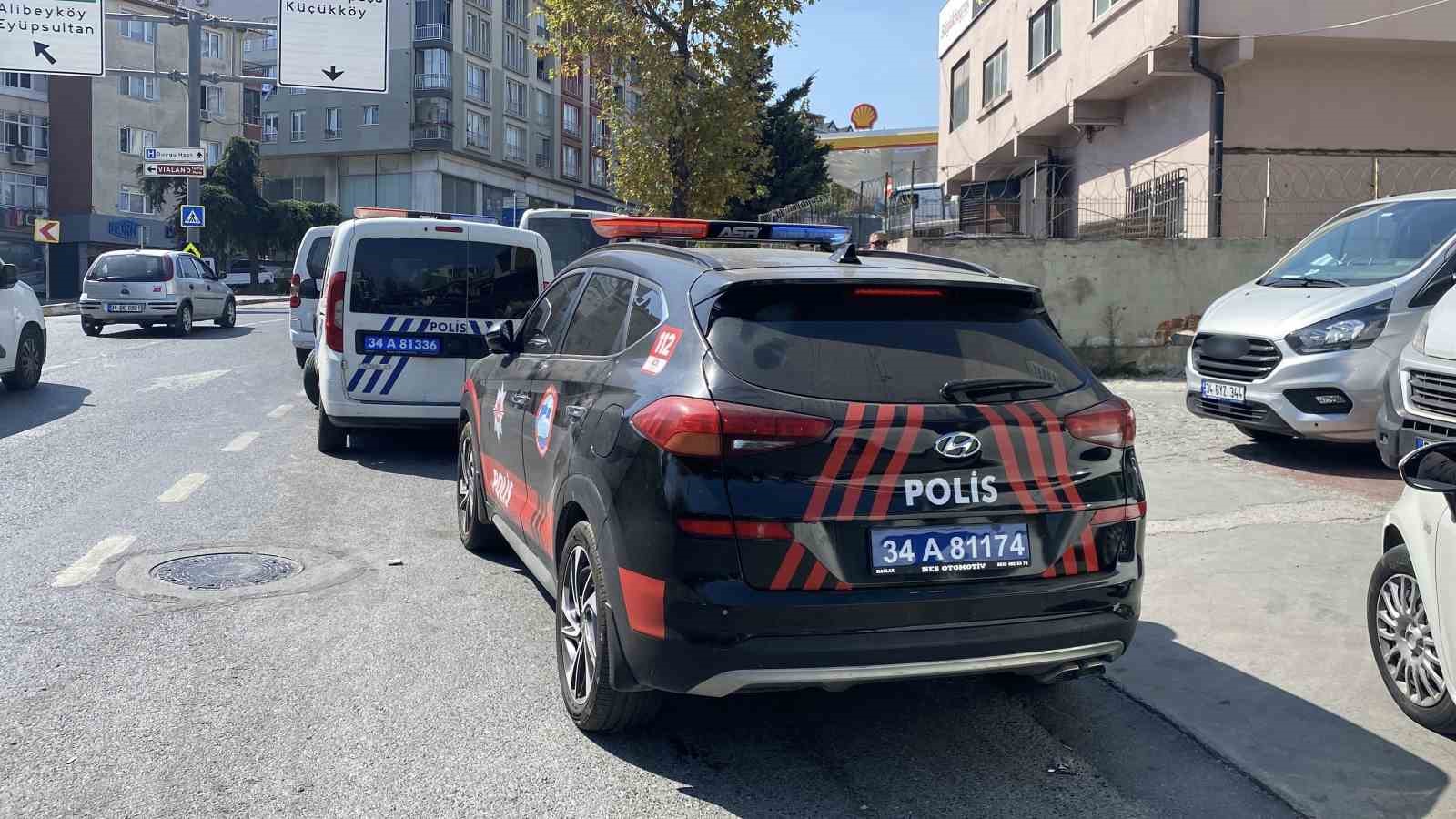 GAZİOSMANPAŞA’DA YÜK ASANSÖRÜ 4. KATTAN DÜŞTÜ: 1 AĞIR YARALI