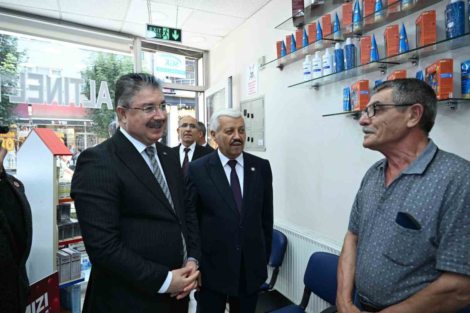 VALİ YILMAZ’DAN ESNAF ZİYARETİ