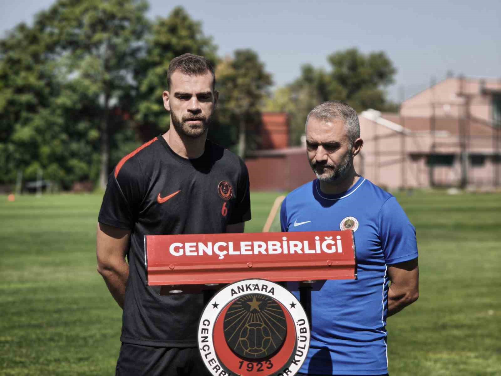 METİN DİYADİN: "6 PUAN BİZİ ŞU AN İÇİN FARKLI BİR ATMOSFERE SOKMAMALI"