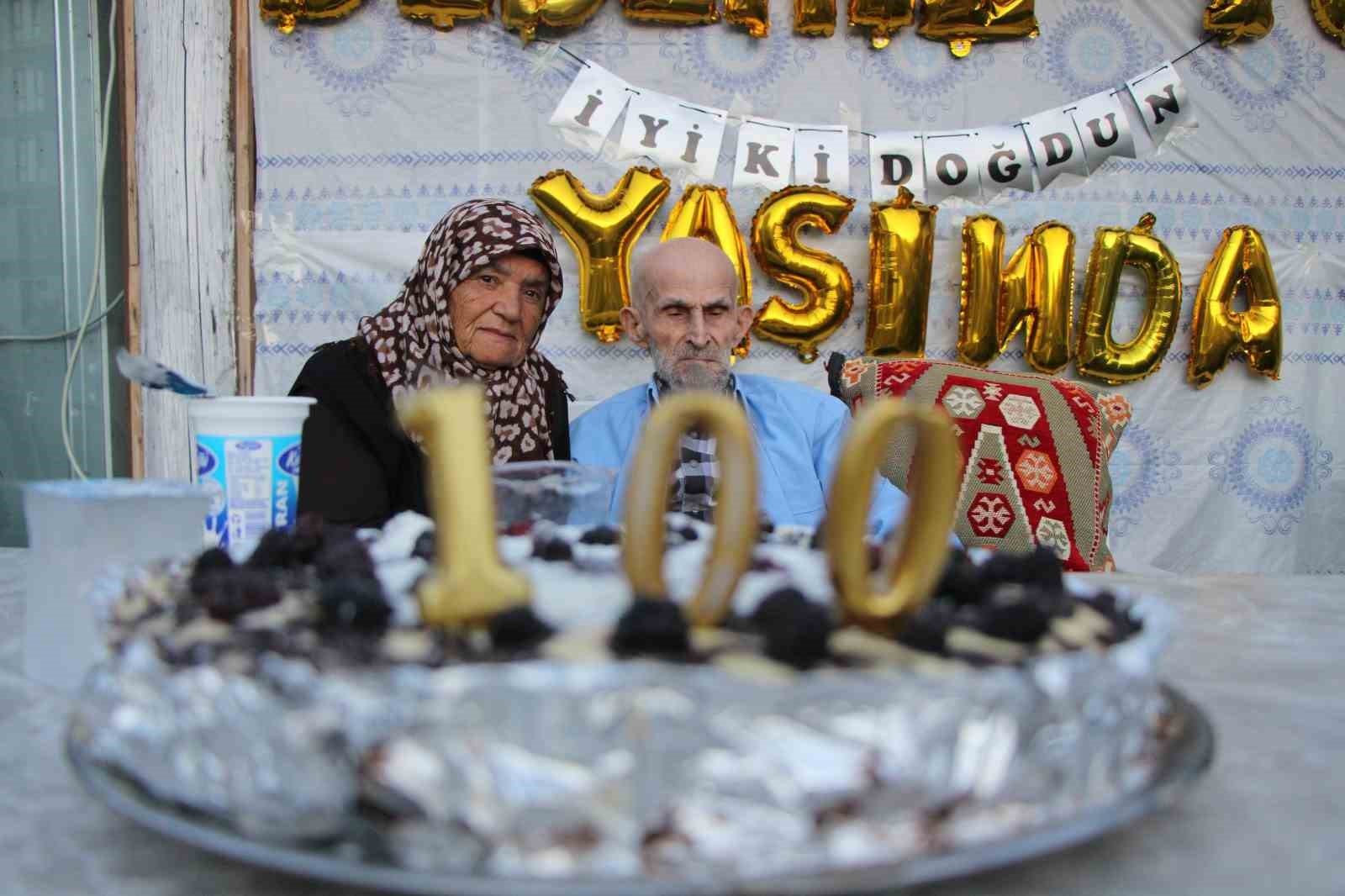 100 YAŞINDAKİ ALİ DEDEDEN ÜZEN HABER