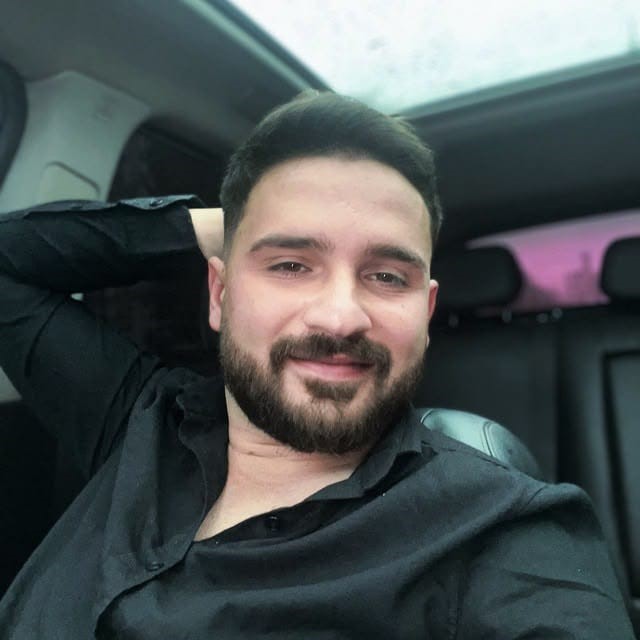 TARTIŞTIĞI AĞABEYİNİ BIÇAKLAYARAK ÖLDÜRDÜ