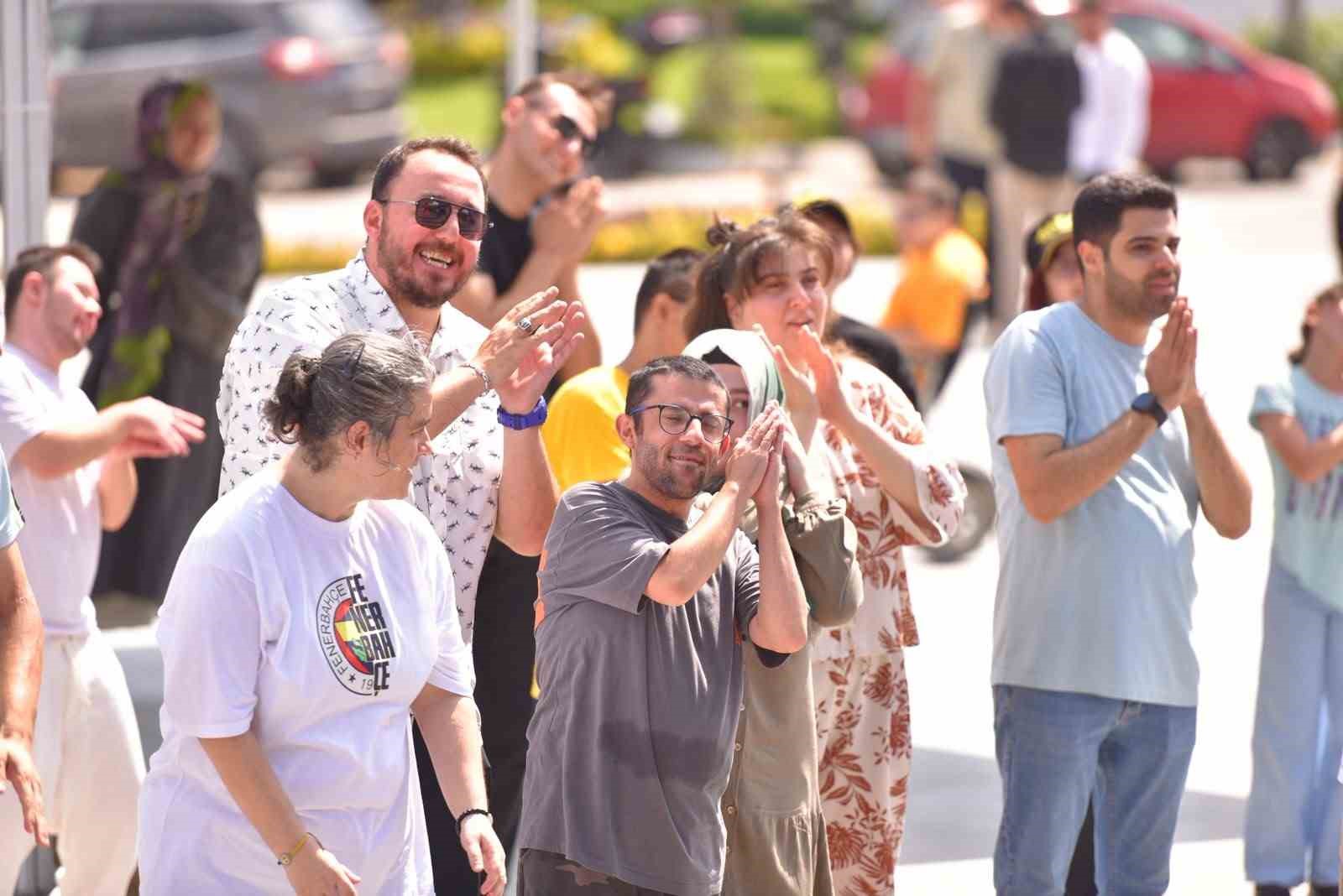 ULUSLARARASI DOWN SENDROMU DERNEĞİ’NDEN SEVGİ, EŞİTLİK VE LEZZET DOLU DEV PİKNİK ŞÖLENİ