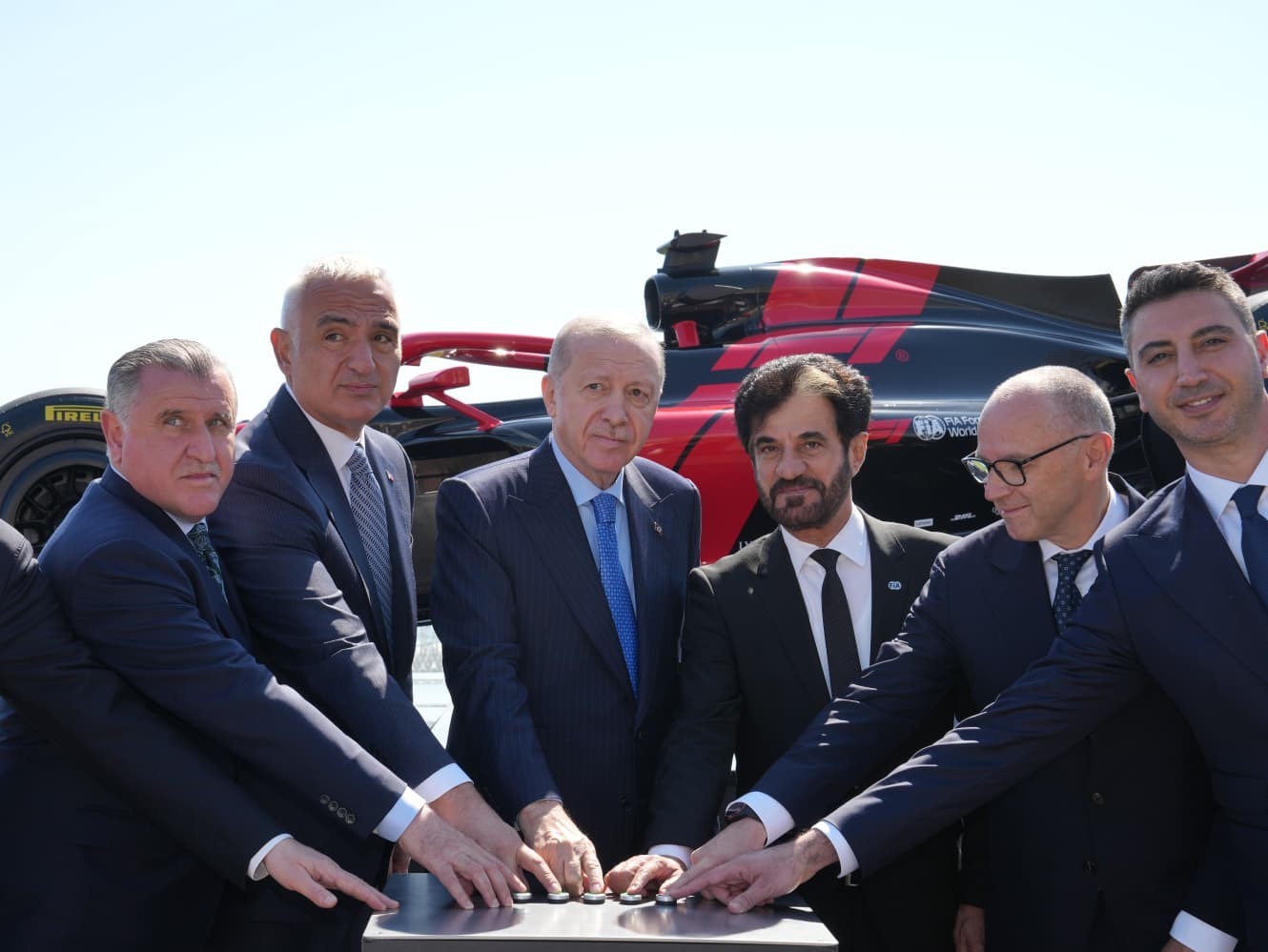 BAKAN ERSOY MÜJDEYİ VERDİ: İSTANBUL PARK 2031’E KADAR F1 TAKVİMİNDE