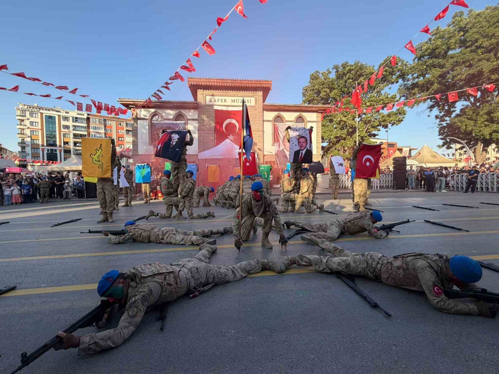 AFYONKARAHİSAR’IN DÜŞMAN İŞGALİNDEN KURTULUŞUNUN 104. YILDÖNÜMÜ KUTLANDI