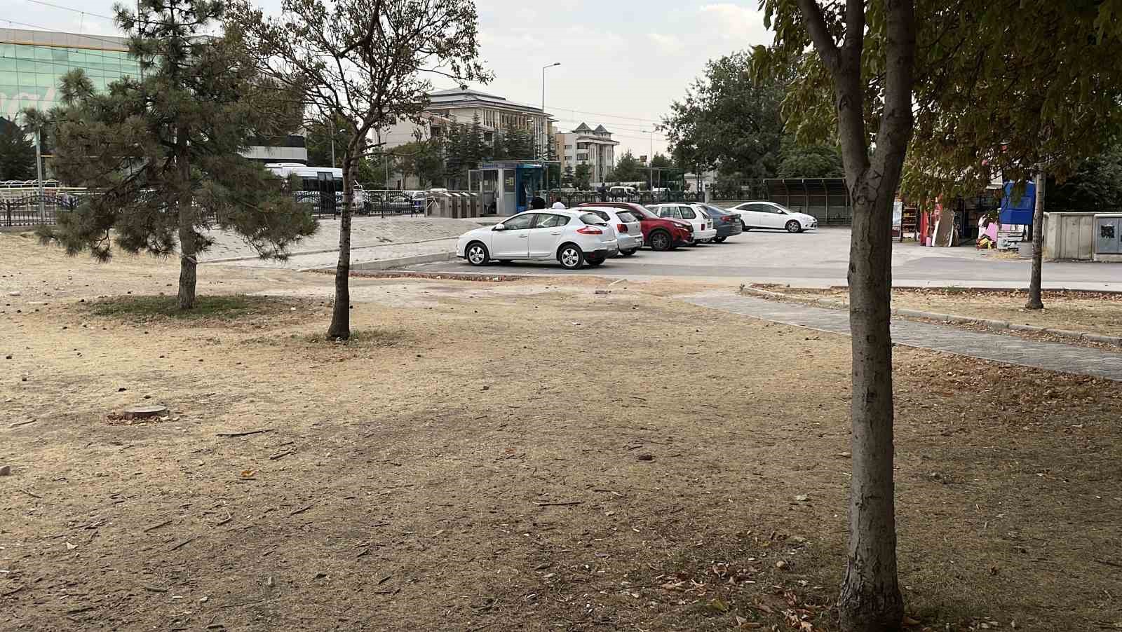 KONYA’DA "KISKANÇLIK" KAVGASINDA 15 YAŞINDAKİ ÇOCUK BIÇAKLANDI